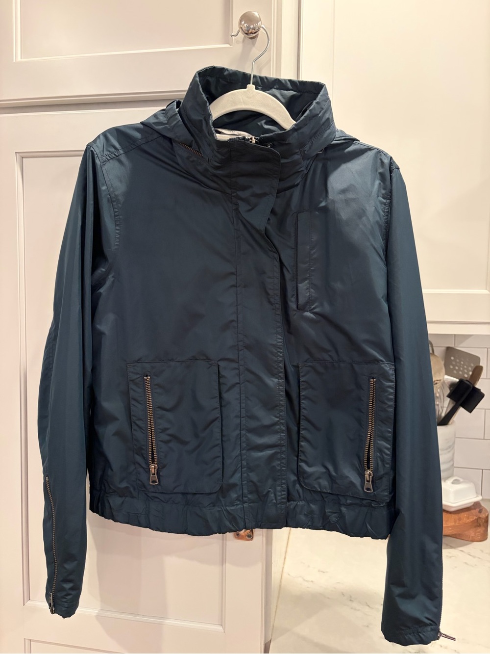 Athleta Lightweight Women's Navy Zip-Front Jacket